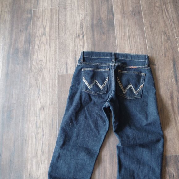 New Dark Blue Wrangler Women's Jean - Picture 6 of 7